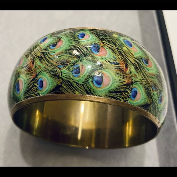 Gifted - Peacock feather wide bangle bracelet - Picture 3 of 5